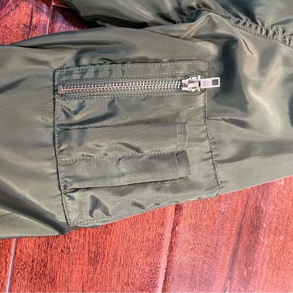 Varga Khaki Green Bomber Jacket Medium - Picture 5 of 8